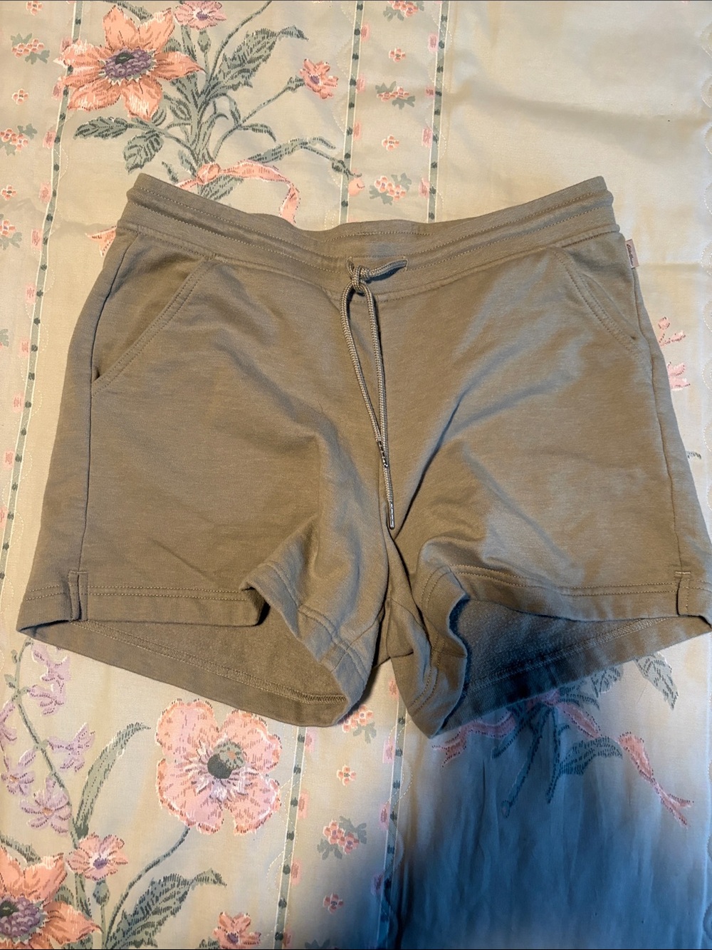 Women's Olive/Taupe Drawstring Lounge Shorts
